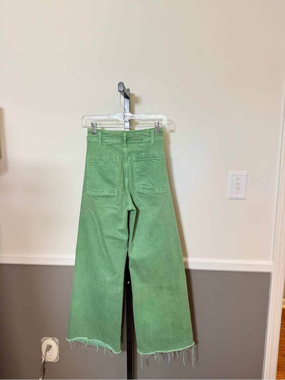 Zara Green High Rise Wide Leg Jeans Raw Hem Size 2 - Picture 8 of 8